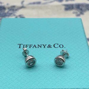 Tiffany & Co. Pierced Earrings Pt950 Platinum Diamond Stud Earrings